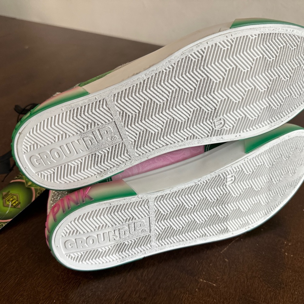 NWT Universal Wicked Pink and Green Sneakers Vibrant High-Top Design Size 11 - Picture 11 of 11
